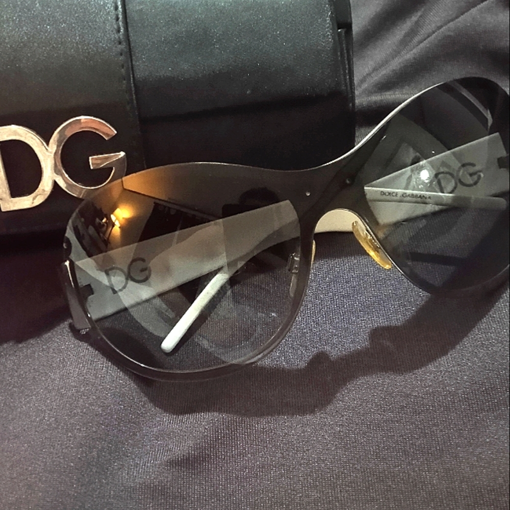 Dolce & Gabbana size OS white
